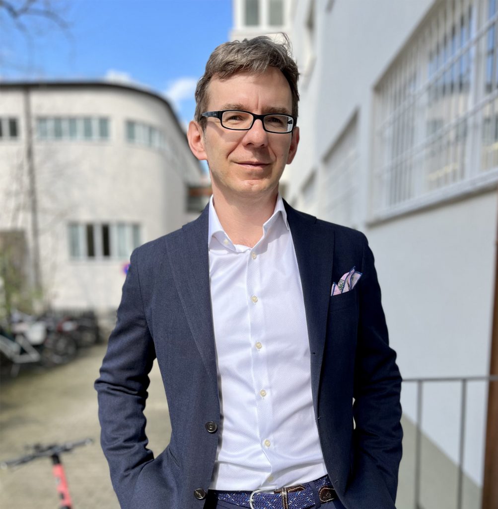 Dr. Jan J. Kruppa - Anwalt München - Lawyer Munich