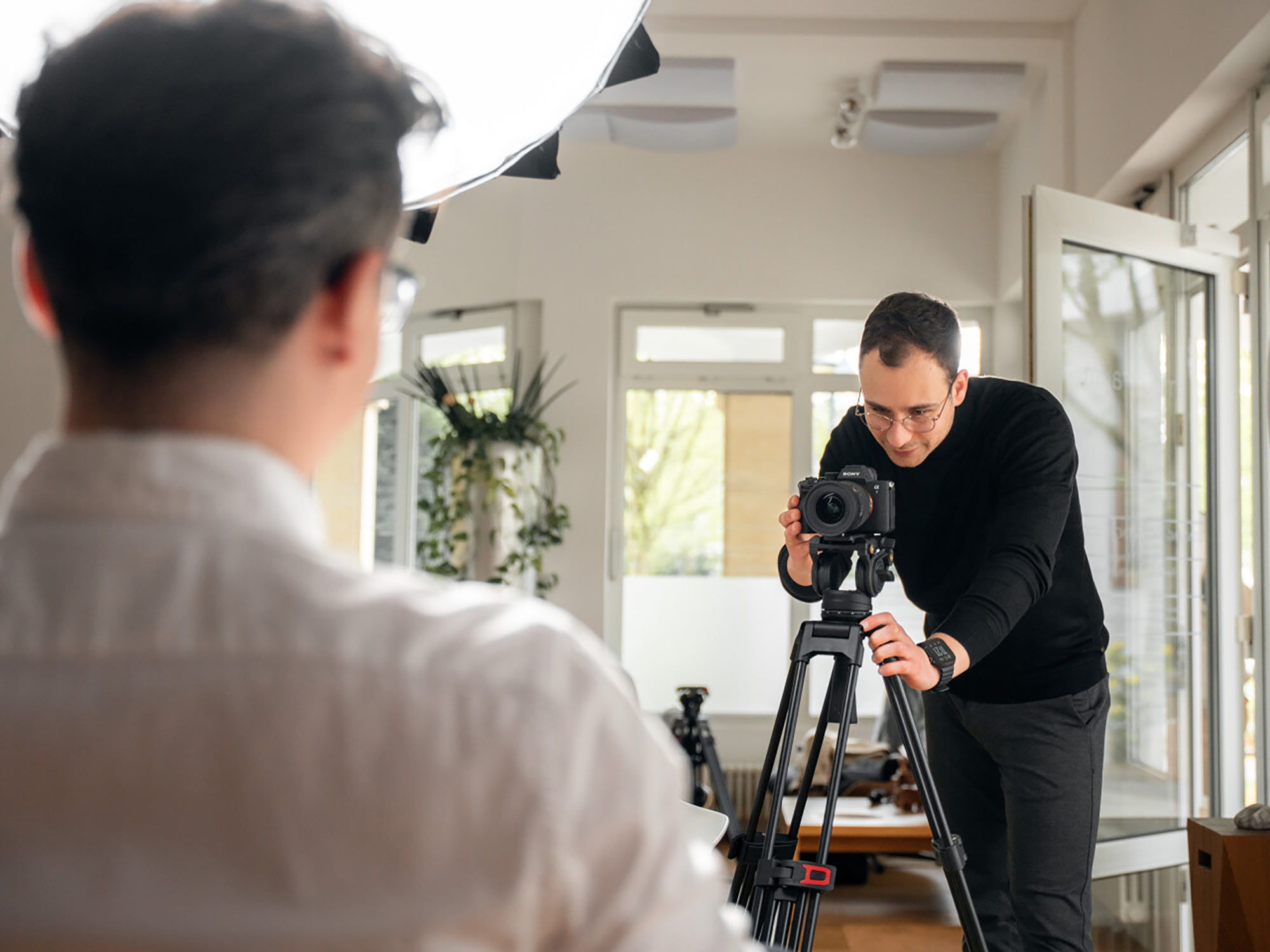 capture 21 and Finance Loop Collaborate Around Media Production